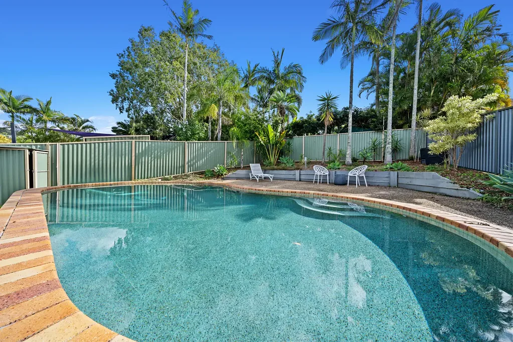 Highland Park 3غرفة نوم A Rare Opportunity in Highland Park's Most Family Friendly Pocket - The Only Square In QLD!