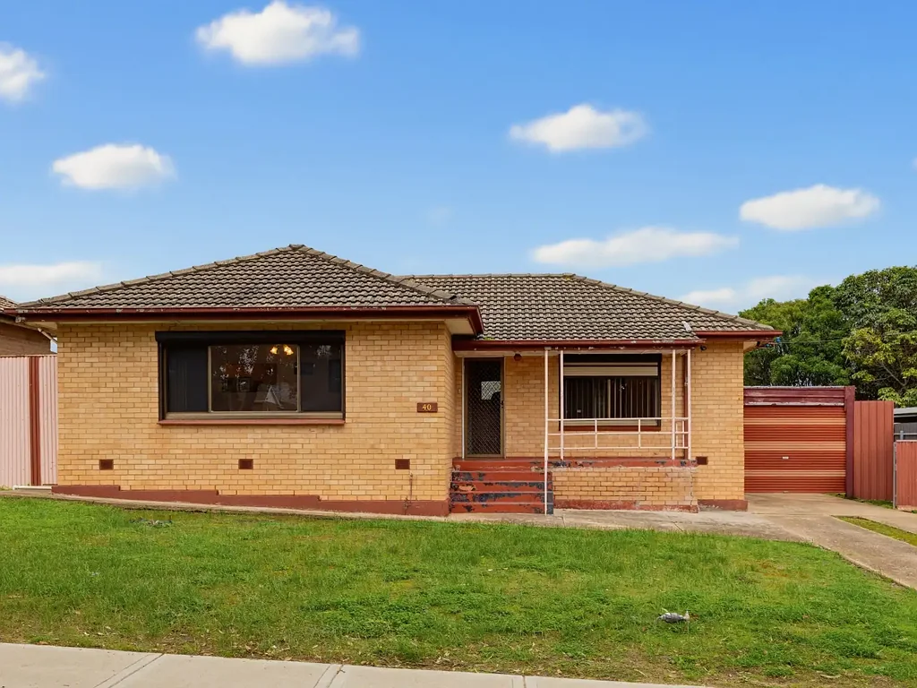 Christies Beach 3બેડરૂમ Development Potential - generous 24m (approx.) frontage in a Coastal Location