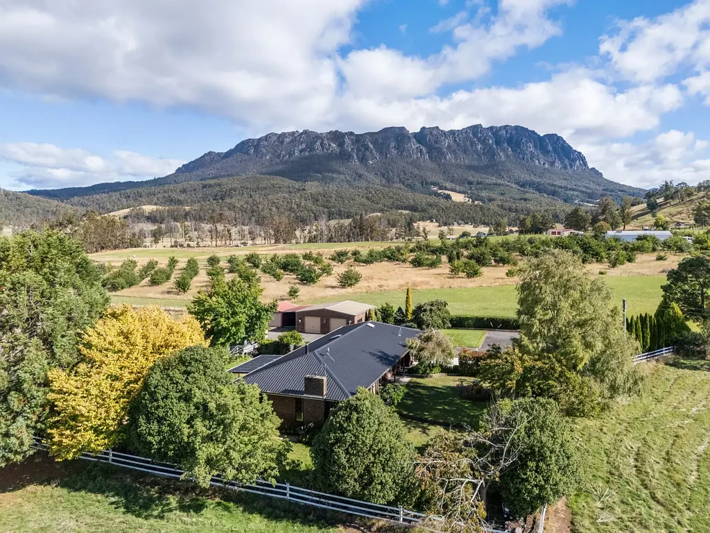 Sheffield 4房  Spacious Family Home on 5 Acres