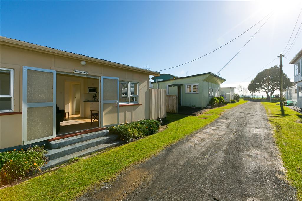 36 Fourth Avenue, Urenui, New Plymouth, 1 침실, 1 욕실