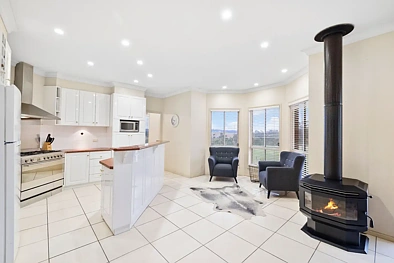 856 Esk Crows Nest Road, Biarra, QLD 4313, 6 slaapkamers, 2 badkamers, House