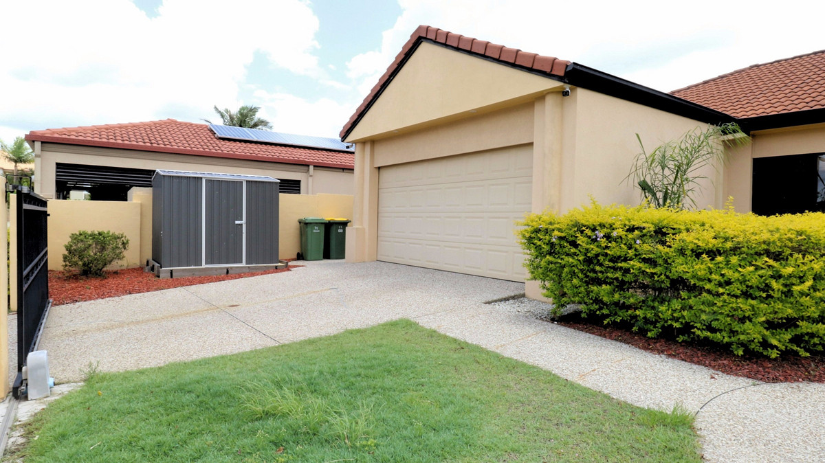 11 JAEGER WAY, BENOWA QLD 4217, 0 chambres, 0 salles de bain, House