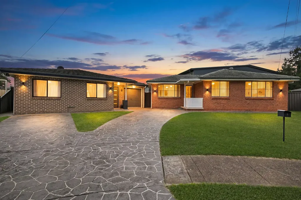 5 Tora Place, Dharruk, NSW 2770