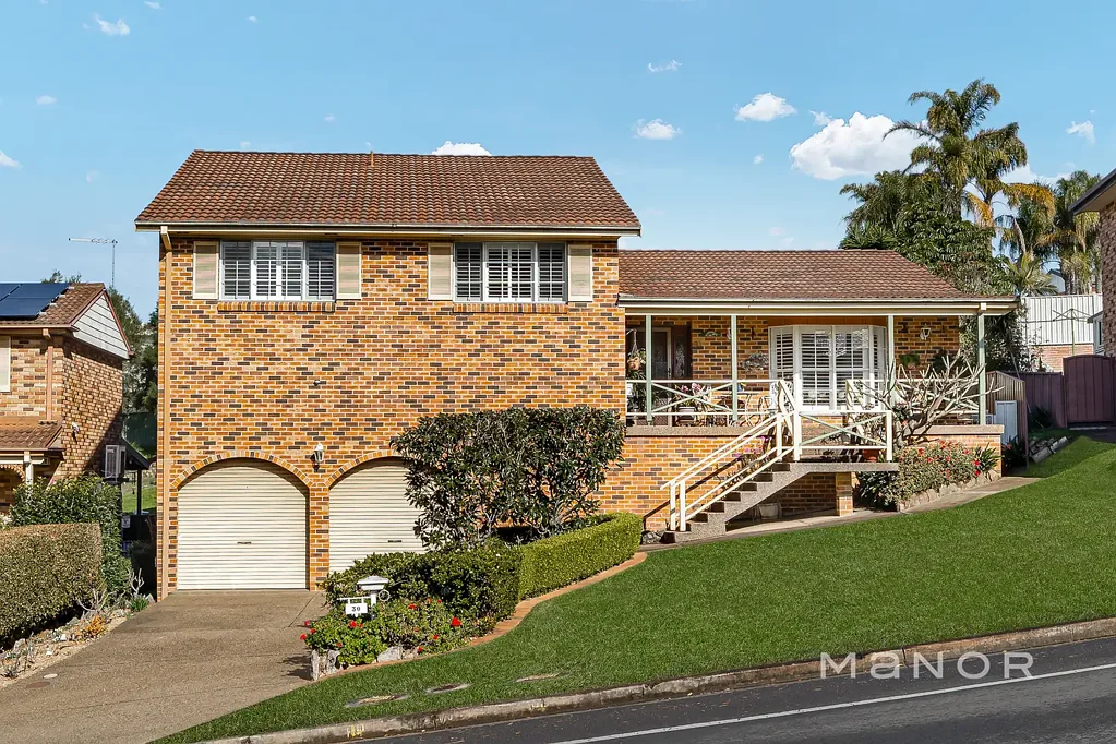 30 Crestwood Drive, Baulkham Hills, NSW 2153
