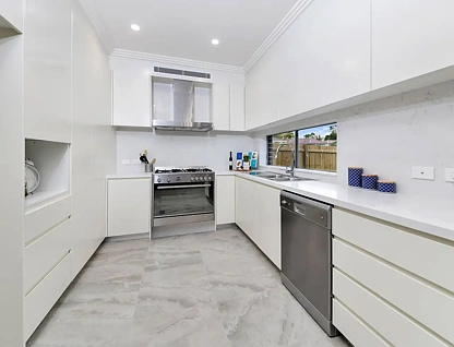 30b Kirby Street, Rydalmere, NSW 2116, 5房, 3浴, House