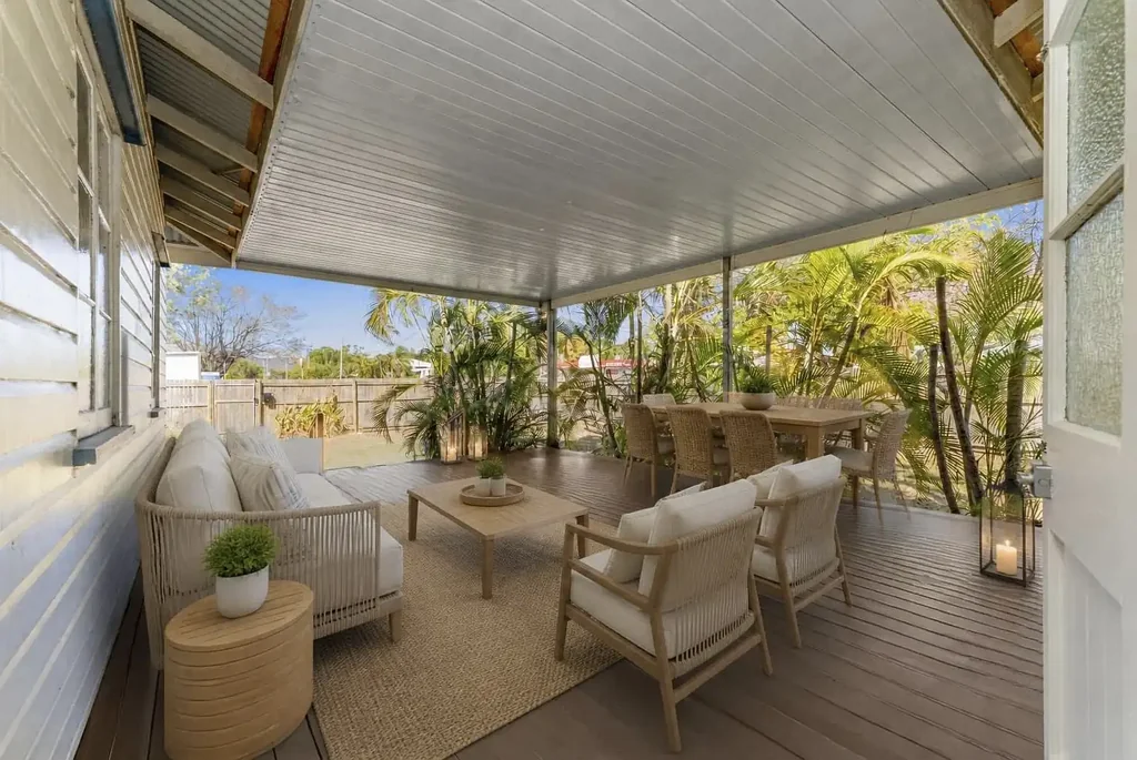 Gulliver 3 Bedroom Charming Post War Cottage on a Spacious 936 sqm Corner Block