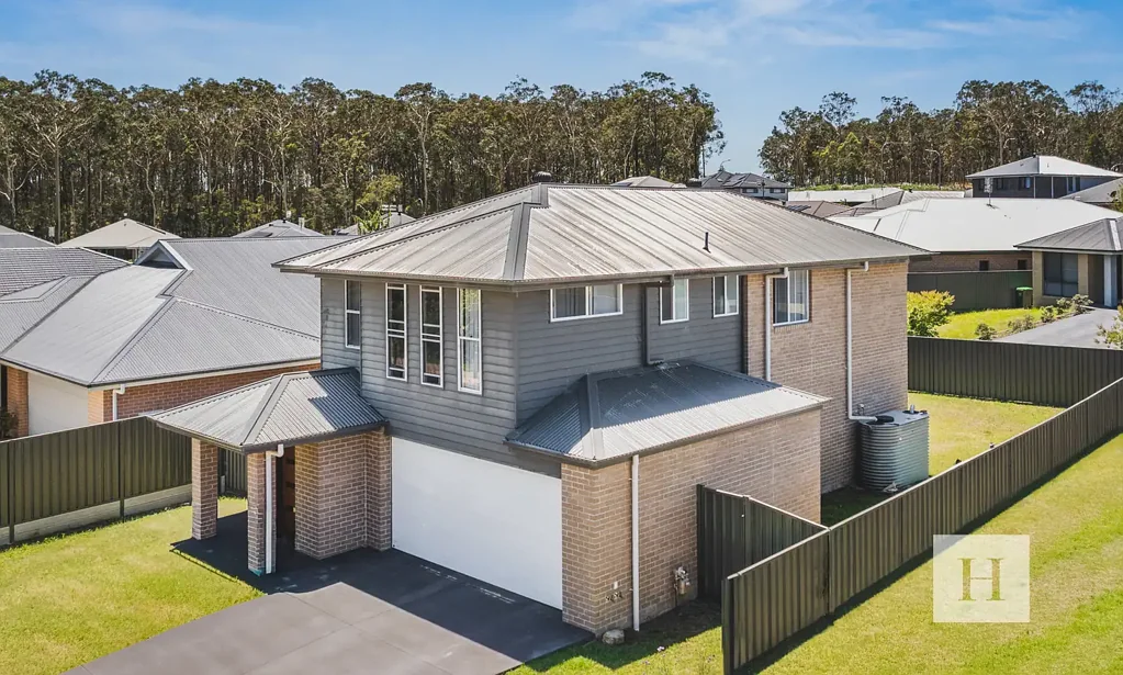15 Stanhope Crescent, Wadalba, NSW 2259