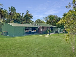 10 Stringybark Court, Miriam Vale