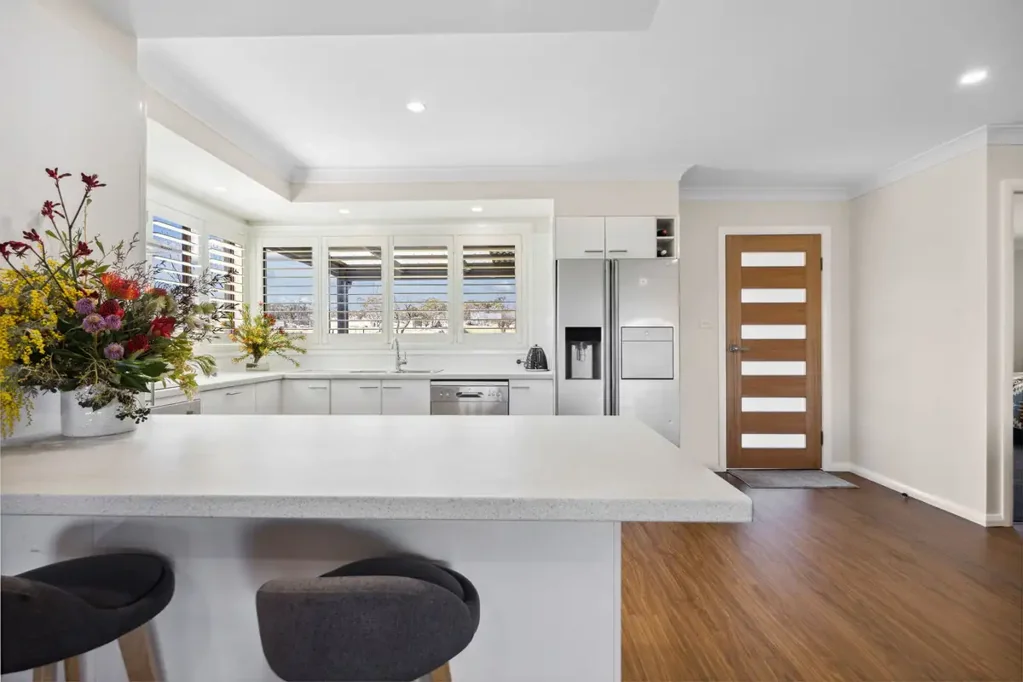 Berridale Country Retreat with Creek Frontage and Mountain Views