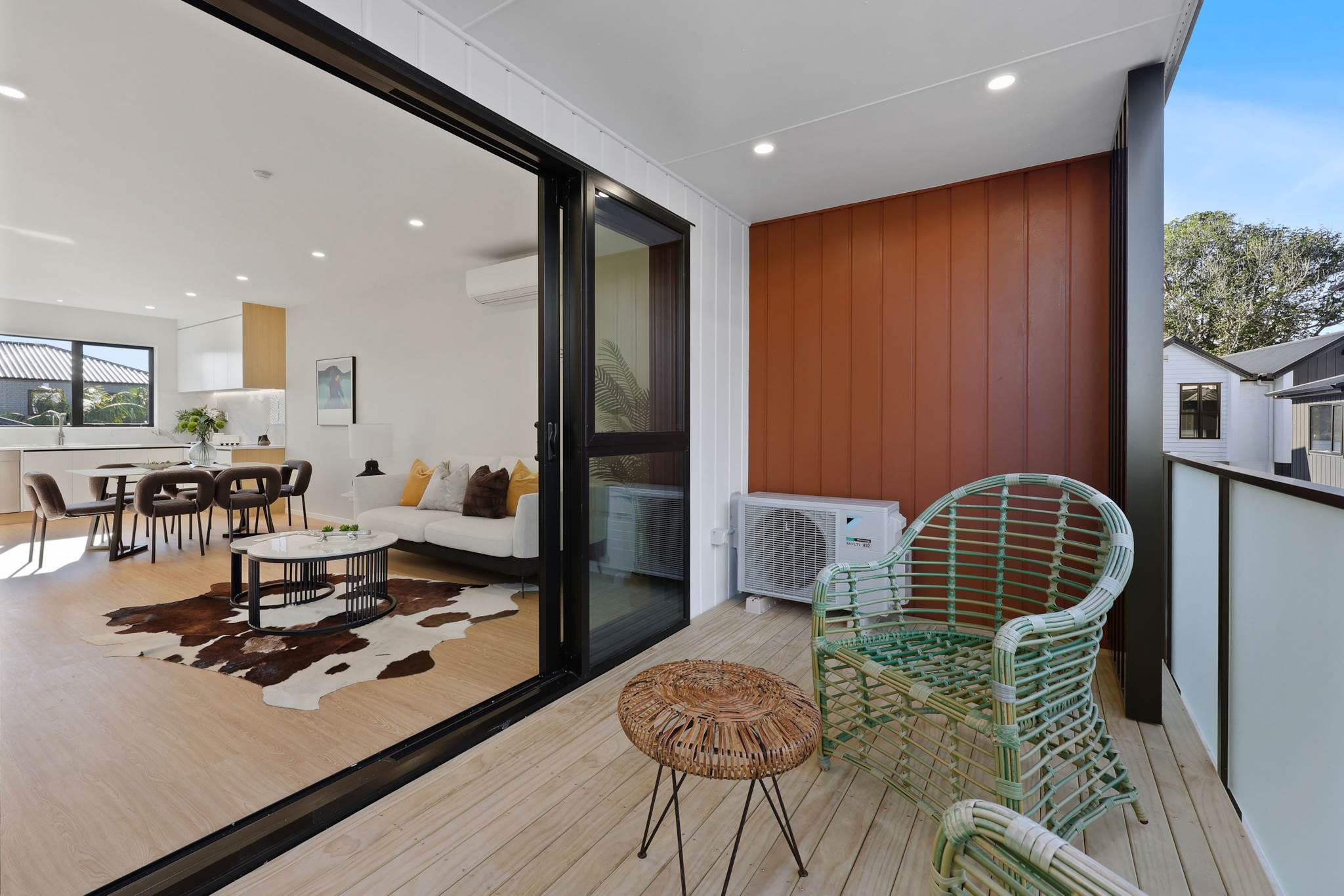 2/18 Richardson Road, Mount Albert, photo 2
