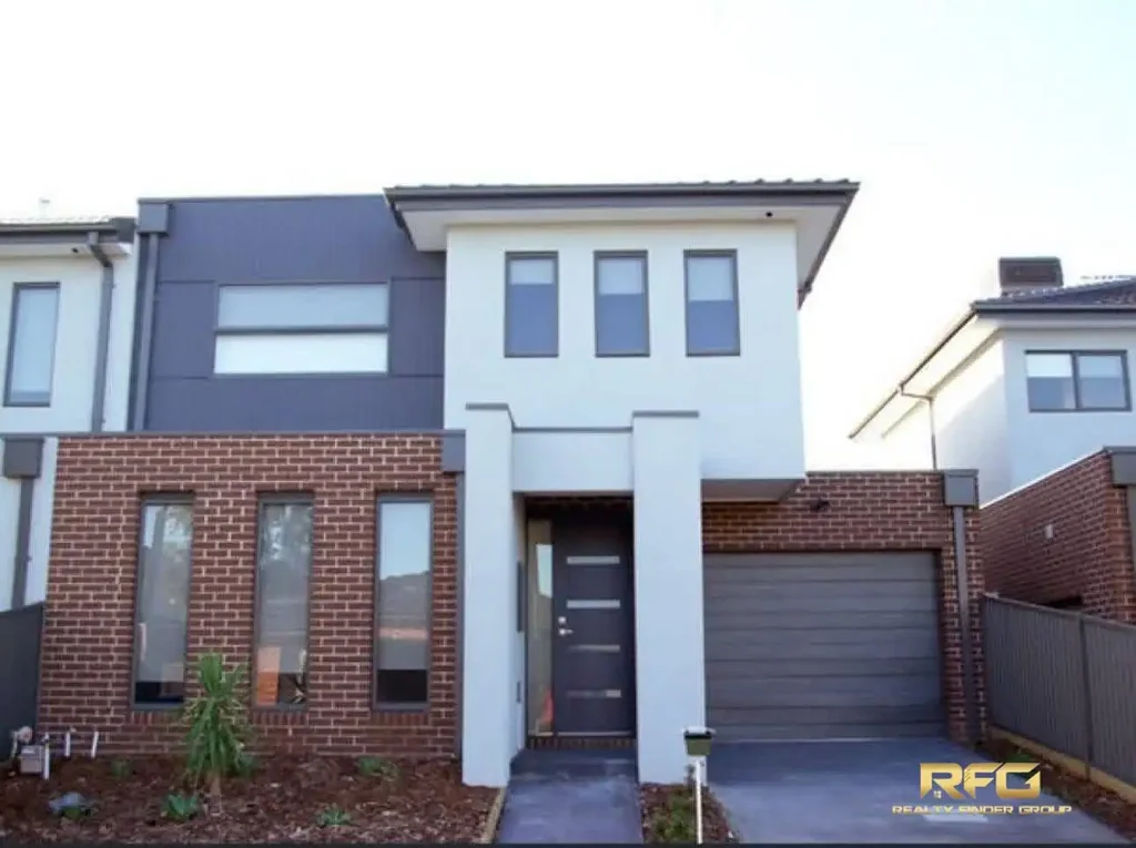 Sunshine West 3침실 Charming Family Home