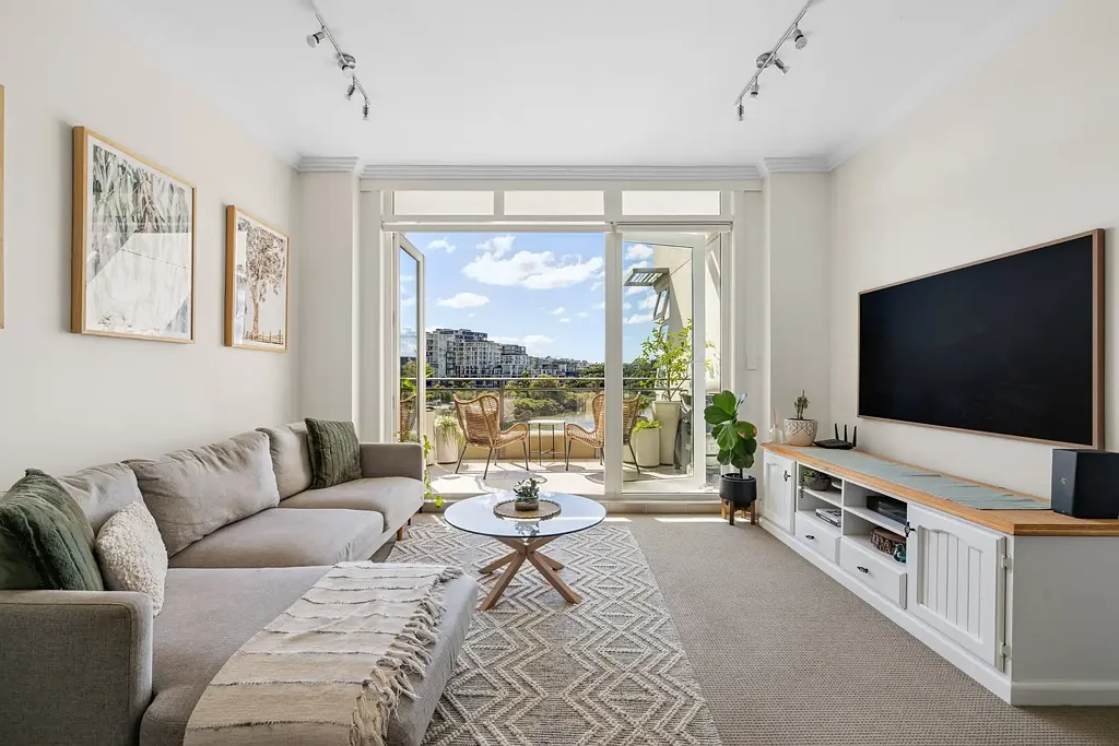 29/1 Bay Drive, Meadowbank, NSW 2114