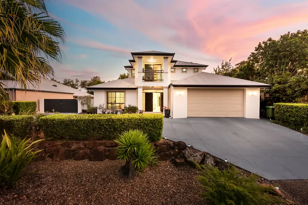 Coomera 4Kwarto Big Home. Big Block. Exceptional Family Living in Coomera Waters