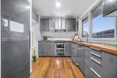 4 Rickson Court, Springvale South, VIC 3172, 5 phòng ngủ, 3 phòng tắm, House