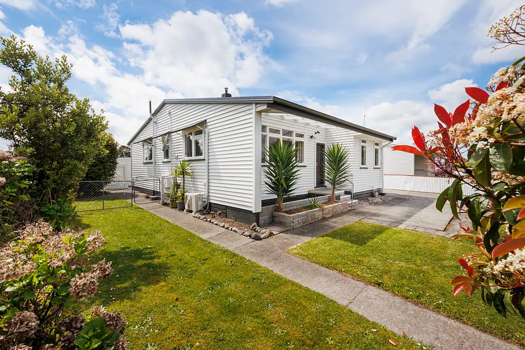 74 Highbury Avenue, Highbury, Palmerston North, Manawatu-Wanganui