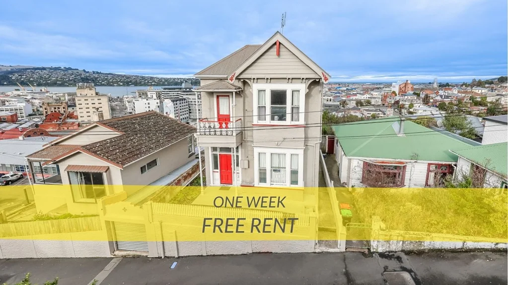 Spacious 2-Bedroom Apartment -  Self-Contained & Centrally Located