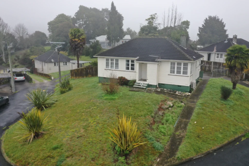 Te Kuiti 3 Bedroom Fixer-upper on Craig Terrace