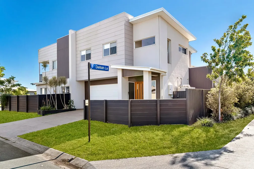 2/4 Madeleine Street, Nirimba, QLD 4551