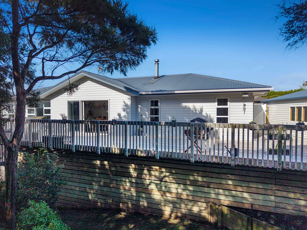 11 Gavinike Place, Waimauku, Rodney, 4 Bedrooms, 2 Bathrooms, House