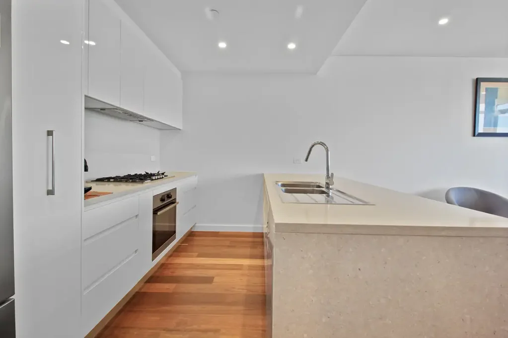 Modern Coastal Living with Ocean Views & City Convenience