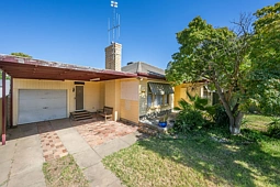 14 Levis Street, Shepparton