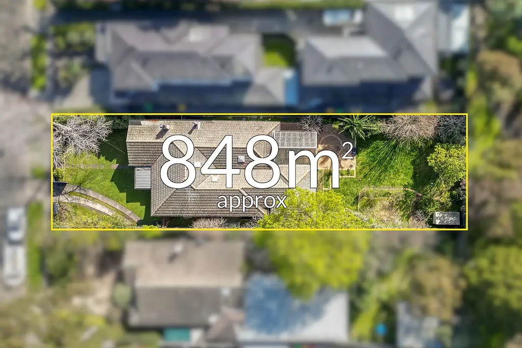 Balwyn 4房 稀有约848平方米地块，打造非凡之作的绝佳机会 Rare 848sqm (approx.) Opportunity to Create Something Exceptional