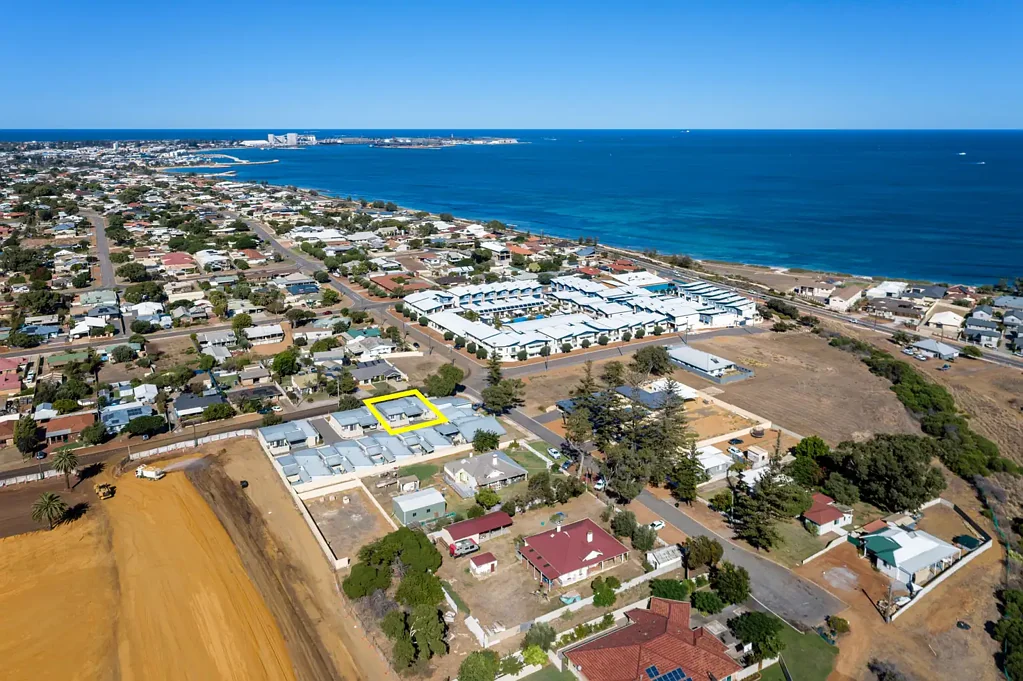 9/17 Ord Street, Beresford, WA 6530