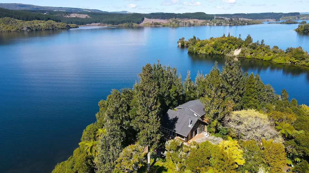 Okere Falls 4Kwarto A Hidden Retreat on Lake Rotoiti