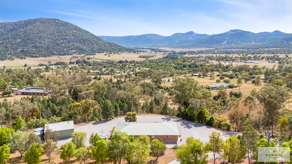 176 Catherine Way, Tamworth, NSW 2340