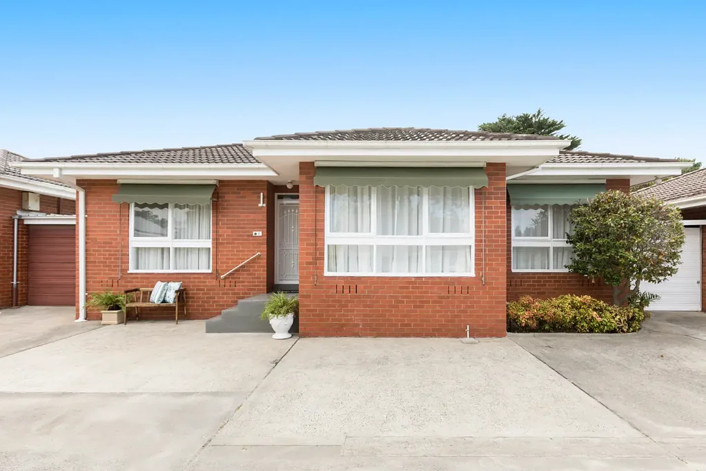2/56 Collins Street, Mentone, VIC 3194