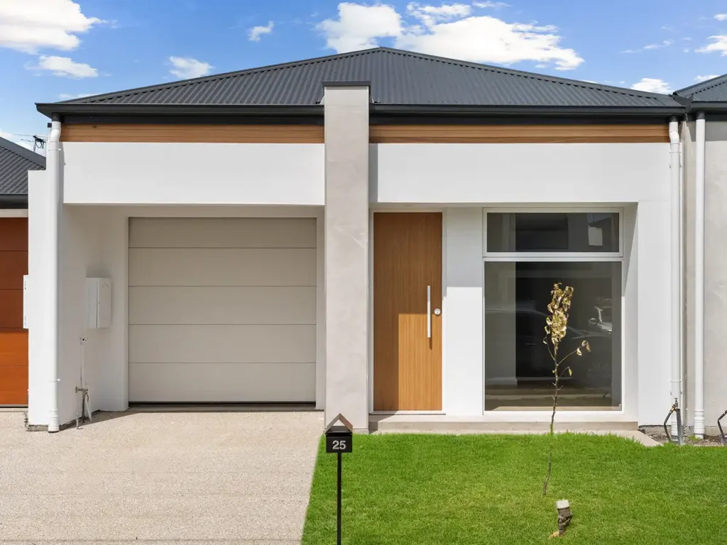 Glengowrie 3ห้องนอน Welcome Home.