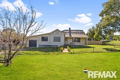 7 ORR ST, JUNEE NSW 2663, 4 Schlafzimmer, 1 Badezimmer, House