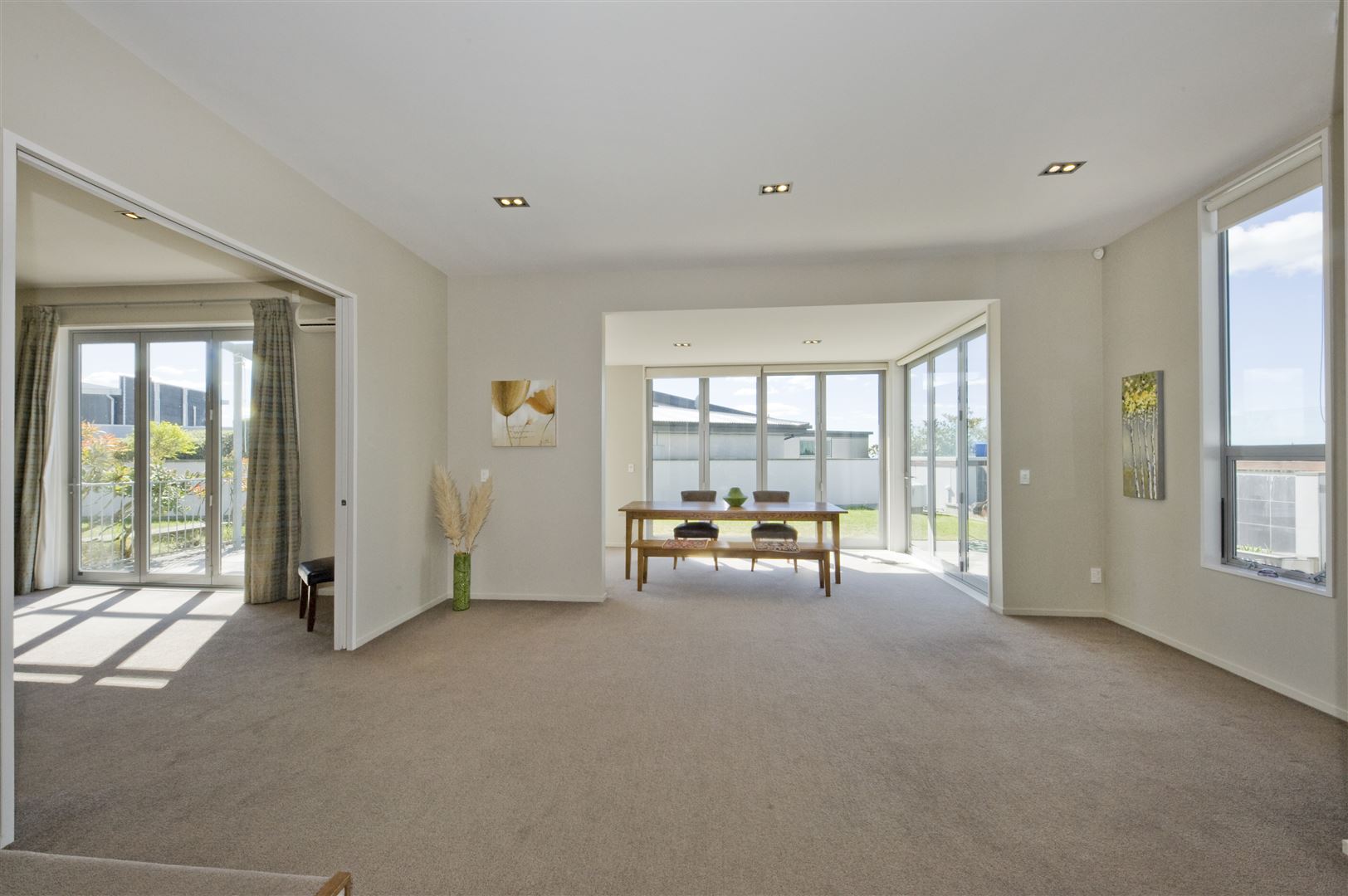 9 Stonewall Place, Huntsbury, Christchurch, 5 Bedrooms, 3 Bathrooms