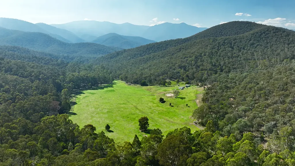 Omeo  Settle into Solitude at Scrubby Creek