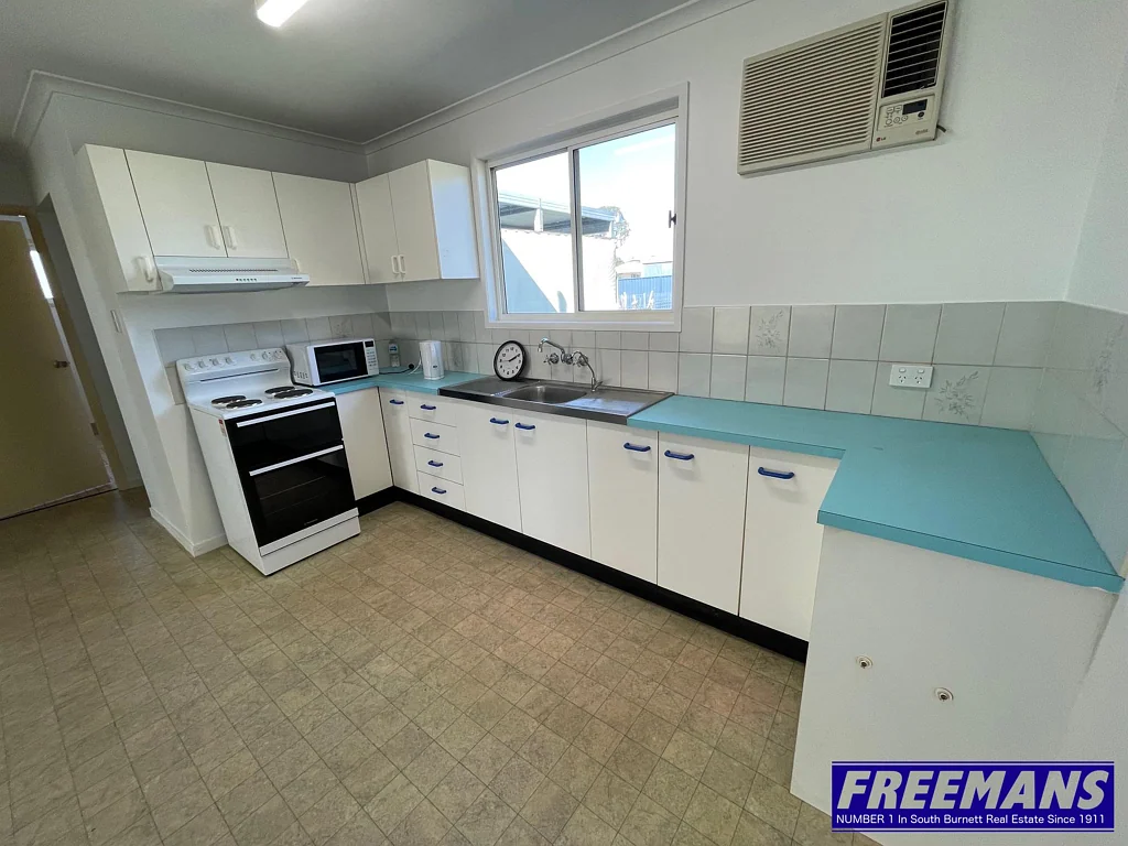 13 Avoca Place, Nanango, QLD 4615