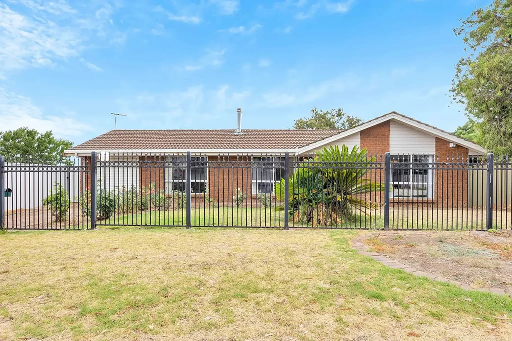 Furnished Beachside Home with Flexible Lease Options