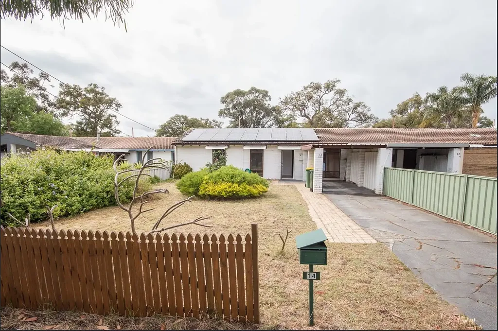 Low-Maintenance Living Backing Onto Parkland