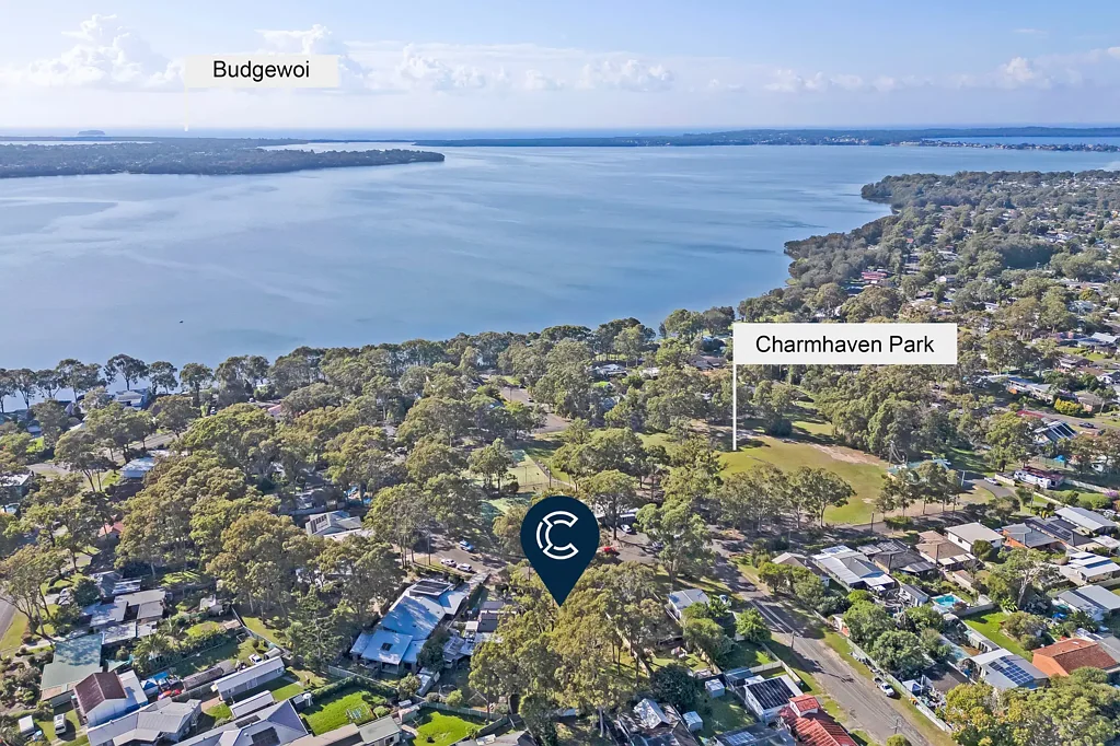 Charmhaven DA Approved Site - 1151 m² - 2 x 4 Bedroom Homes