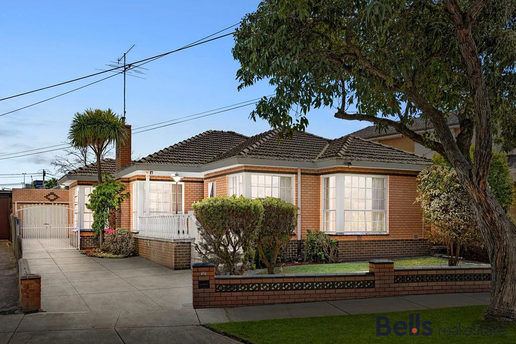 15 Alexandra Avenue, Sunshine, VIC 3020