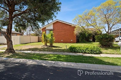 2 Hague Road, Wodonga, VIC 3690, 3 कमरे, 1 बाथरूम, House