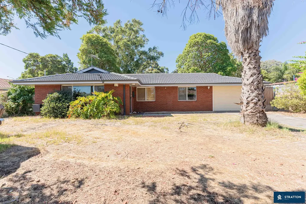 Spacious 3-Bedroom Home for Lease in Prime Armadale Location