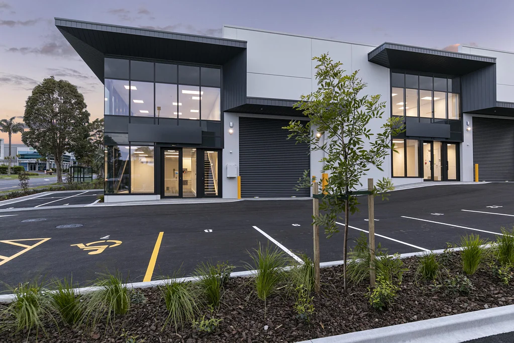 Albany A-grade industrial, A-grade location