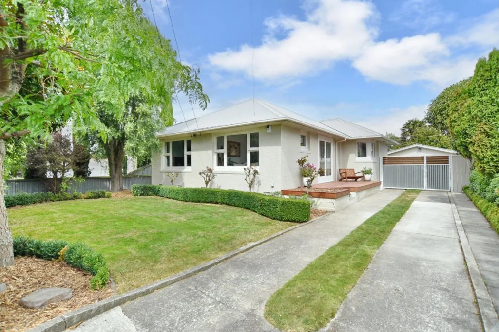 95 Isleworth Road, Bishopdale, Christchurch City