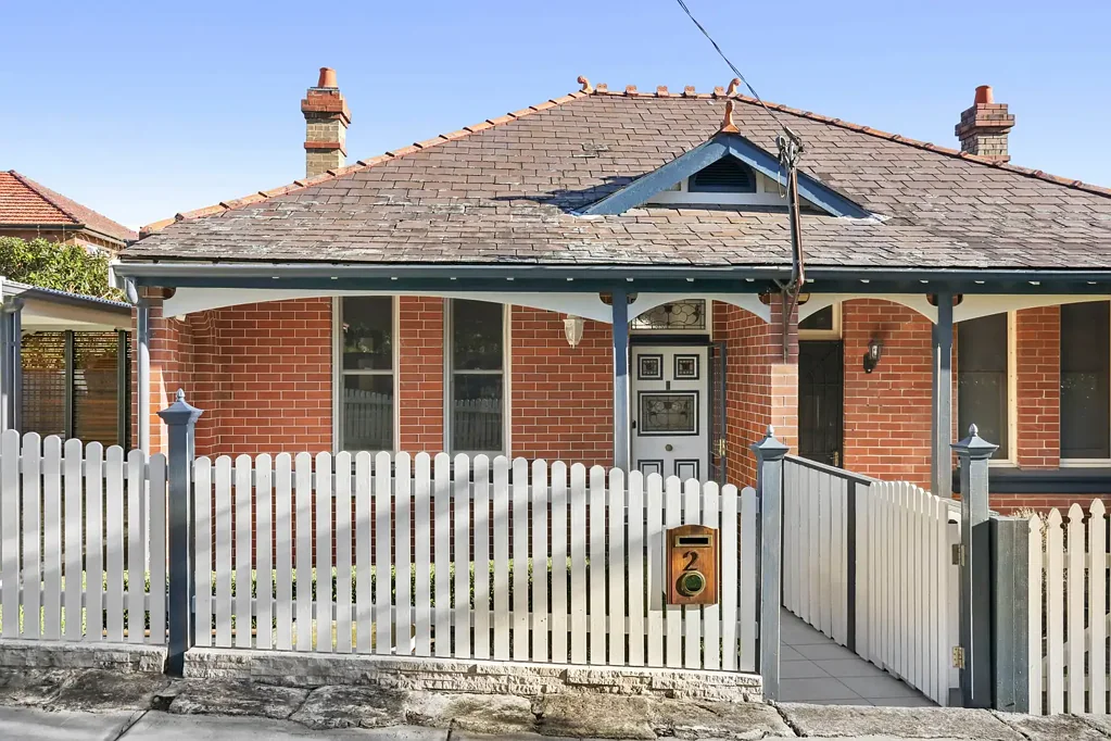 2 Evelyn Street, Greenwich, NSW 2065