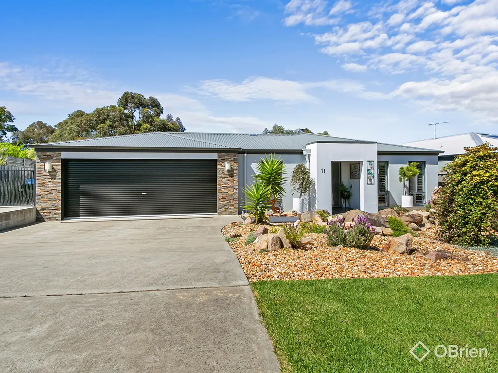 11 Lindemann Retreat, Paynesville, VIC 3880