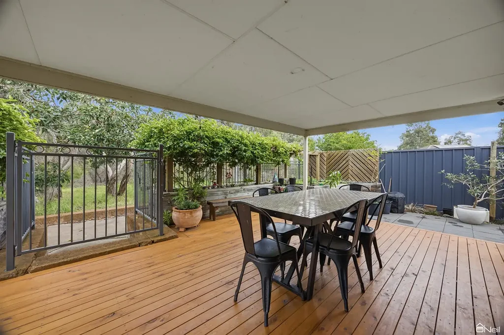Seville Grove 4ห้องนอน BEAUTIFUL LIVING SPACE ON THE EDGE OF NATURE