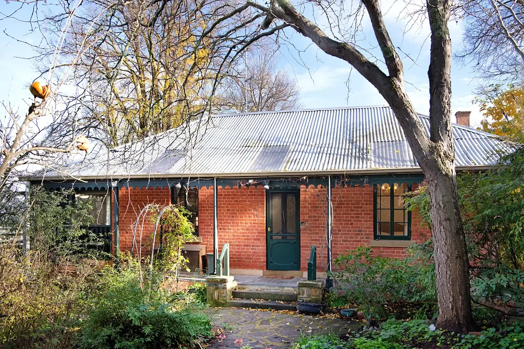 Castlemaine 3침실 Coles Cottage c1856 – A Georgian Treasure Hidden in the Heart of Castlemaine