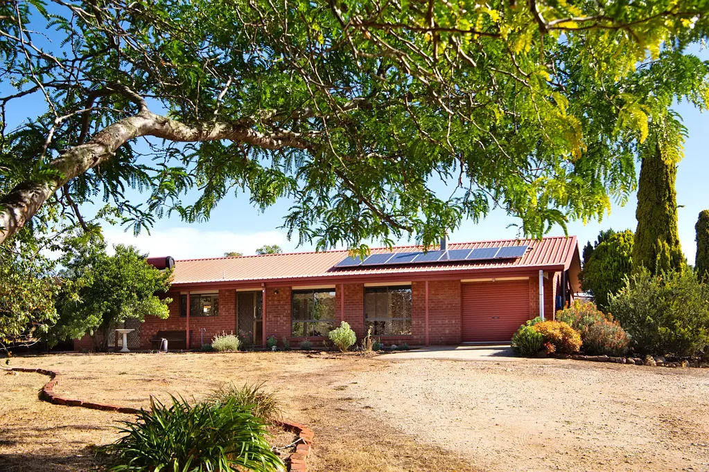 7568 Midland Highway, Campbells Creek, VIC 3451