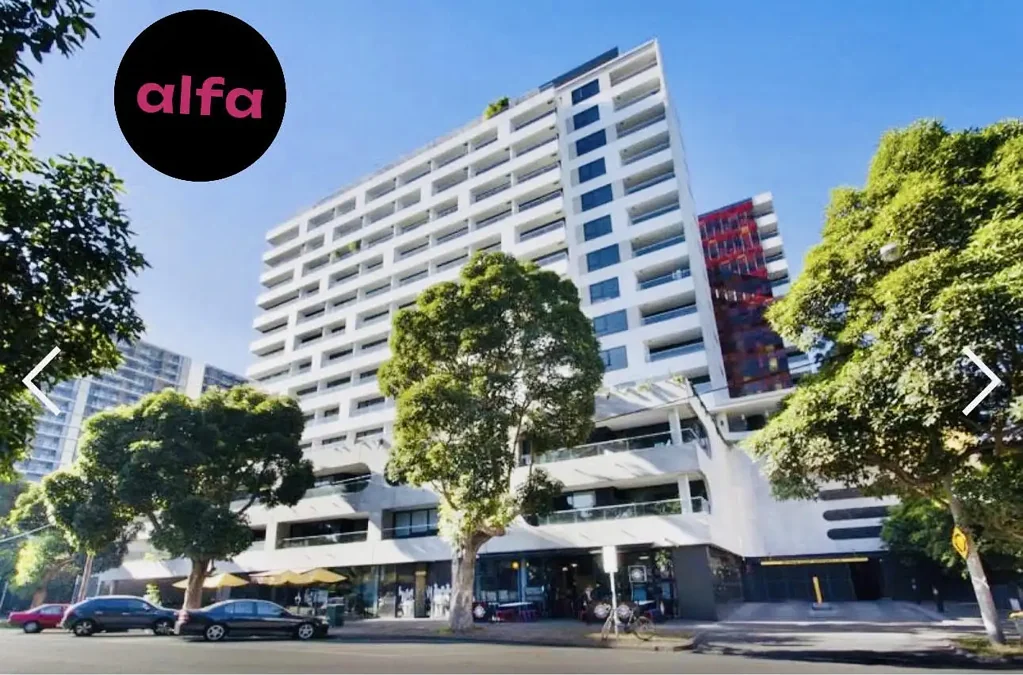 Stylish Southbank Living with Resort-Style Convenience ( Fully Furnished)