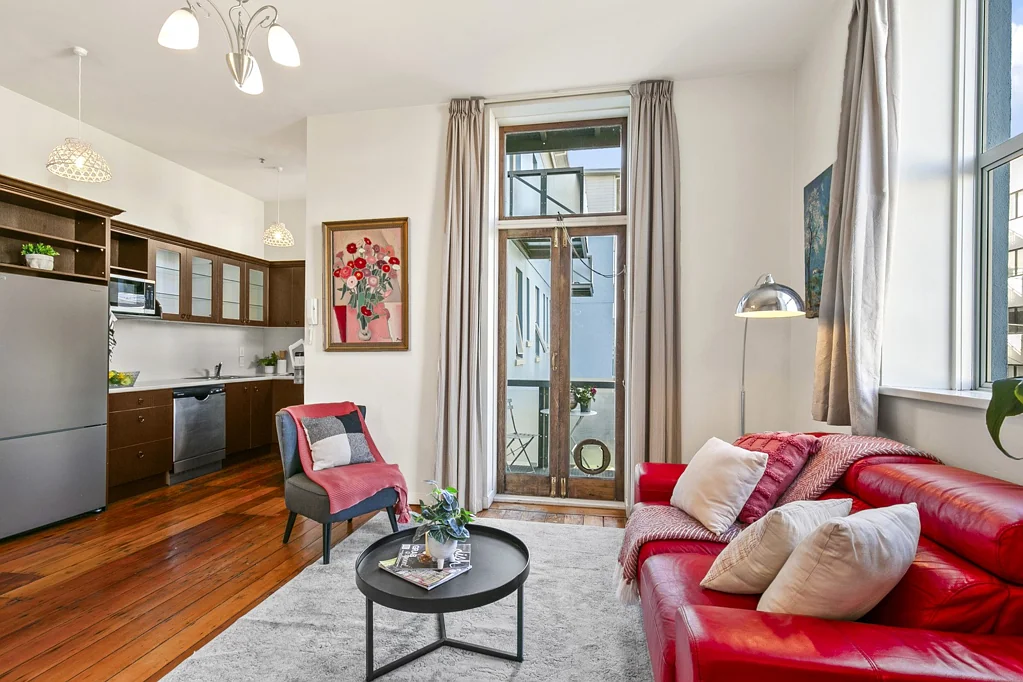 Mt Cook 3 Bedroom Sunny With Both, Character & Modernism